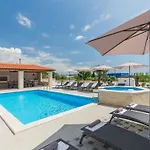 Villa Anela